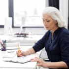 business, femme, cheffe d&rsquo;entreprise, senior, travail, transmission