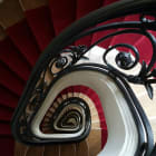 Cage d&rsquo;escalier parisienne haussmanienne, immeuble, copropriété, logement, immobilier