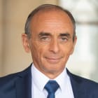 Portrait_d&rsquo;Éric_Zemmour,_avril_2022