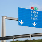 A6, panneau d&rsquo;autoroute, circulation routière, France, Mâcon, Dijon, Paris