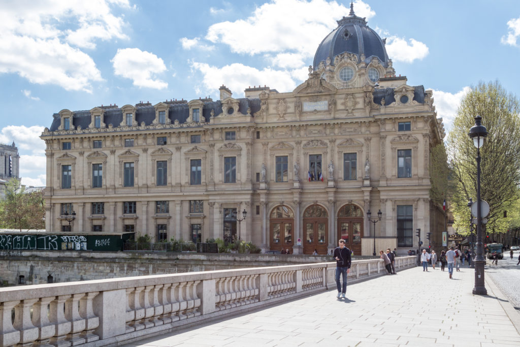 Rentrée du Tribunal de commerce de Paris : le calme avant la tempête