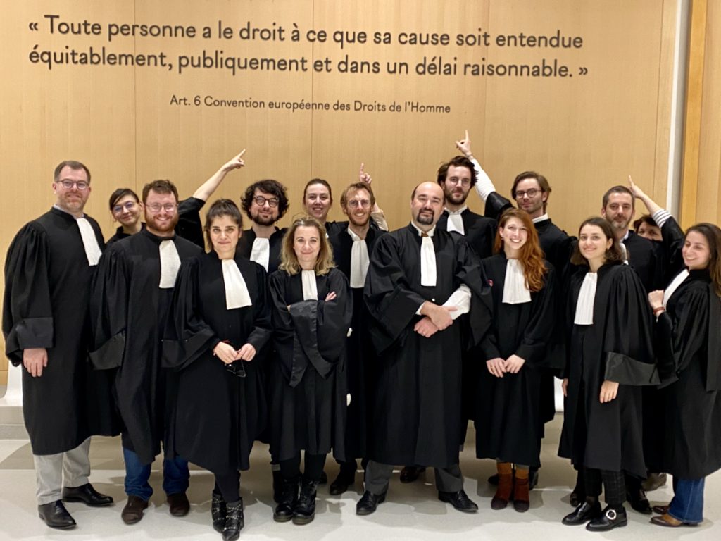 Grève des avocats : défense massive, audiences exemplaires