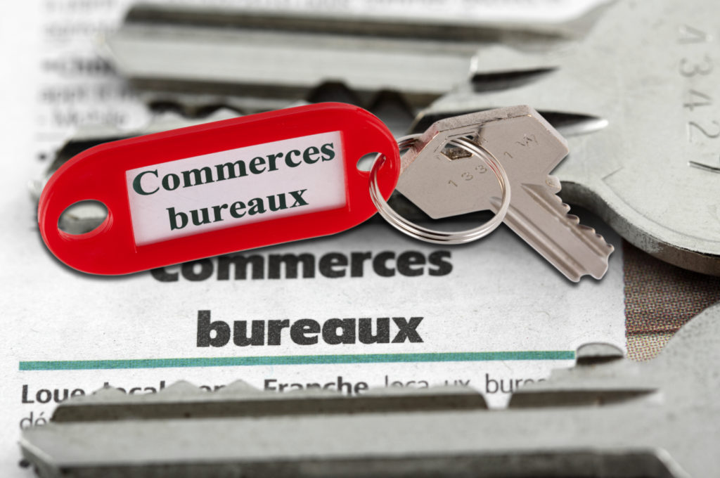 Bailleurs et preneurs de baux dérogatoires au statut des baux commerciaux : prenez garde à la reconduction tacite de votre bail !