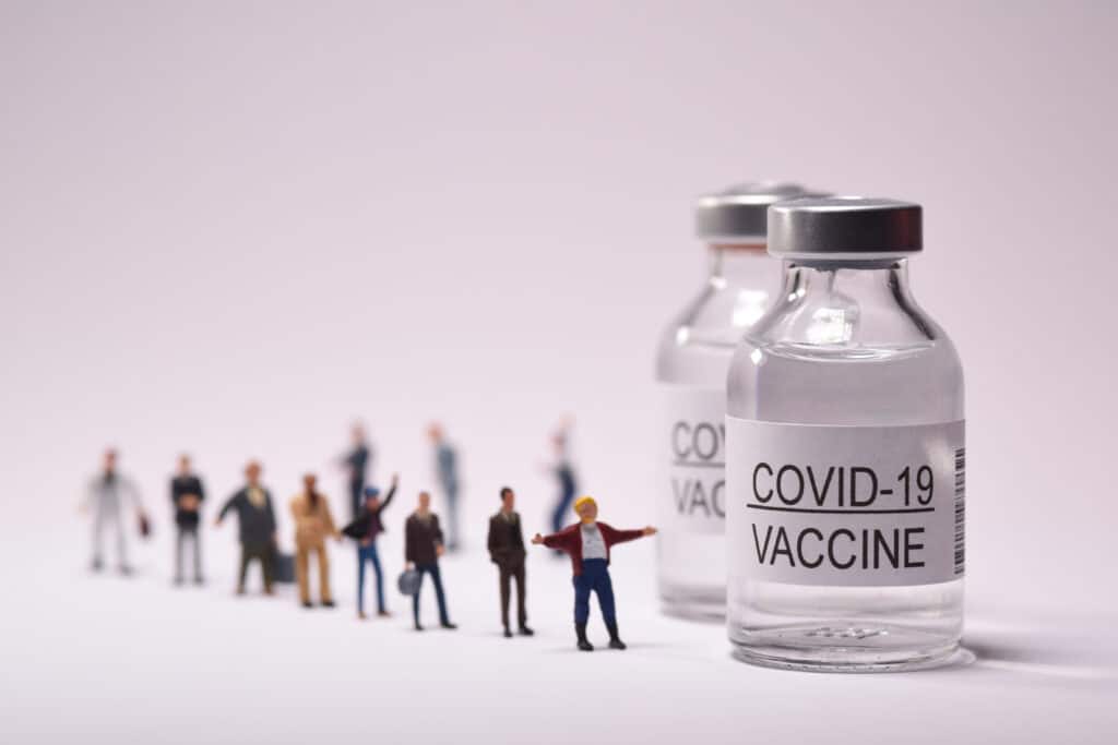 La levée des brevets sur les vaccins anti-Covid : un débat tronqué entre droit, éthique et politique