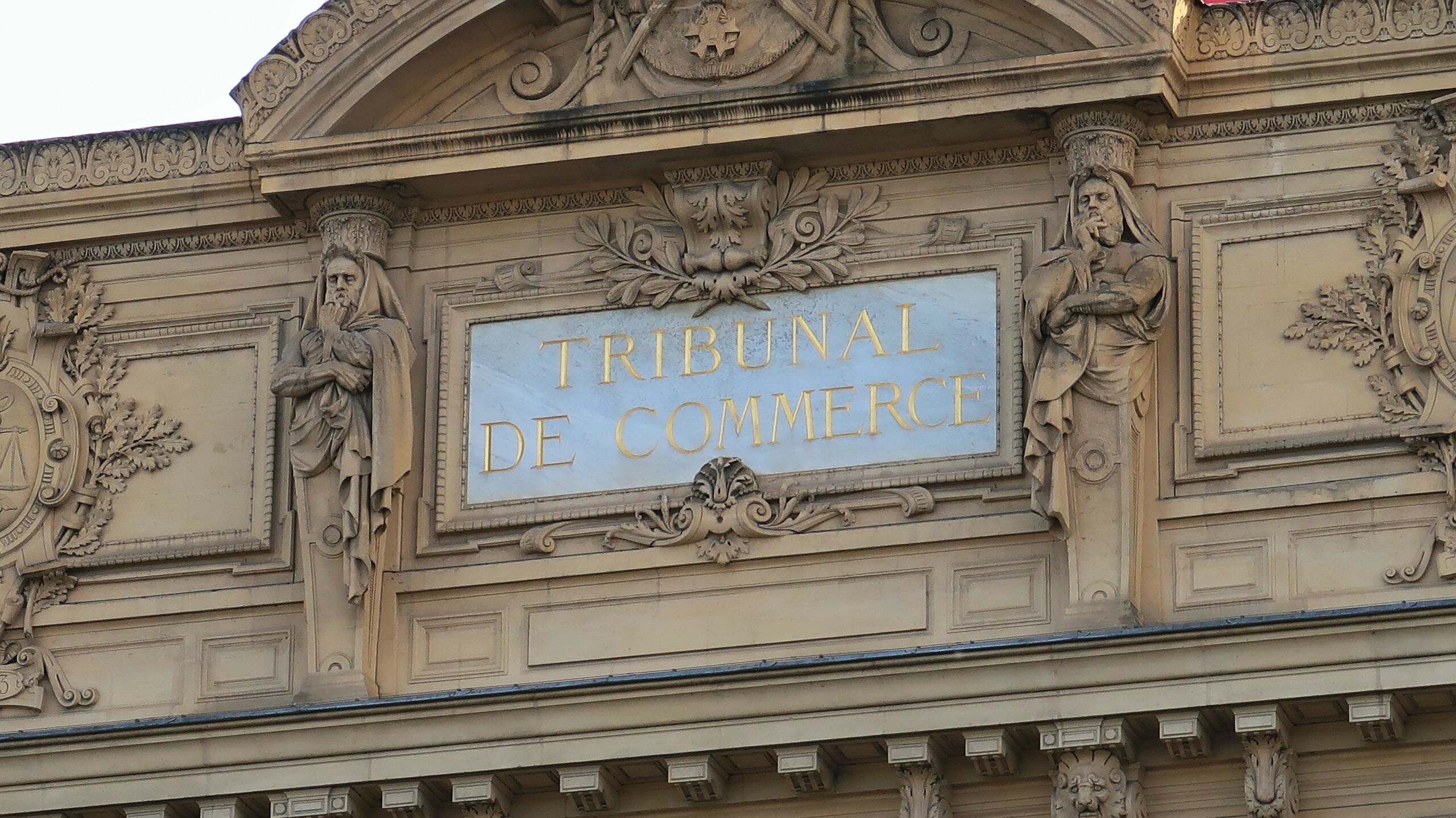 Compétence exclusive des tribunaux de commerce et dérogation à l’exclusivité de cette compétence