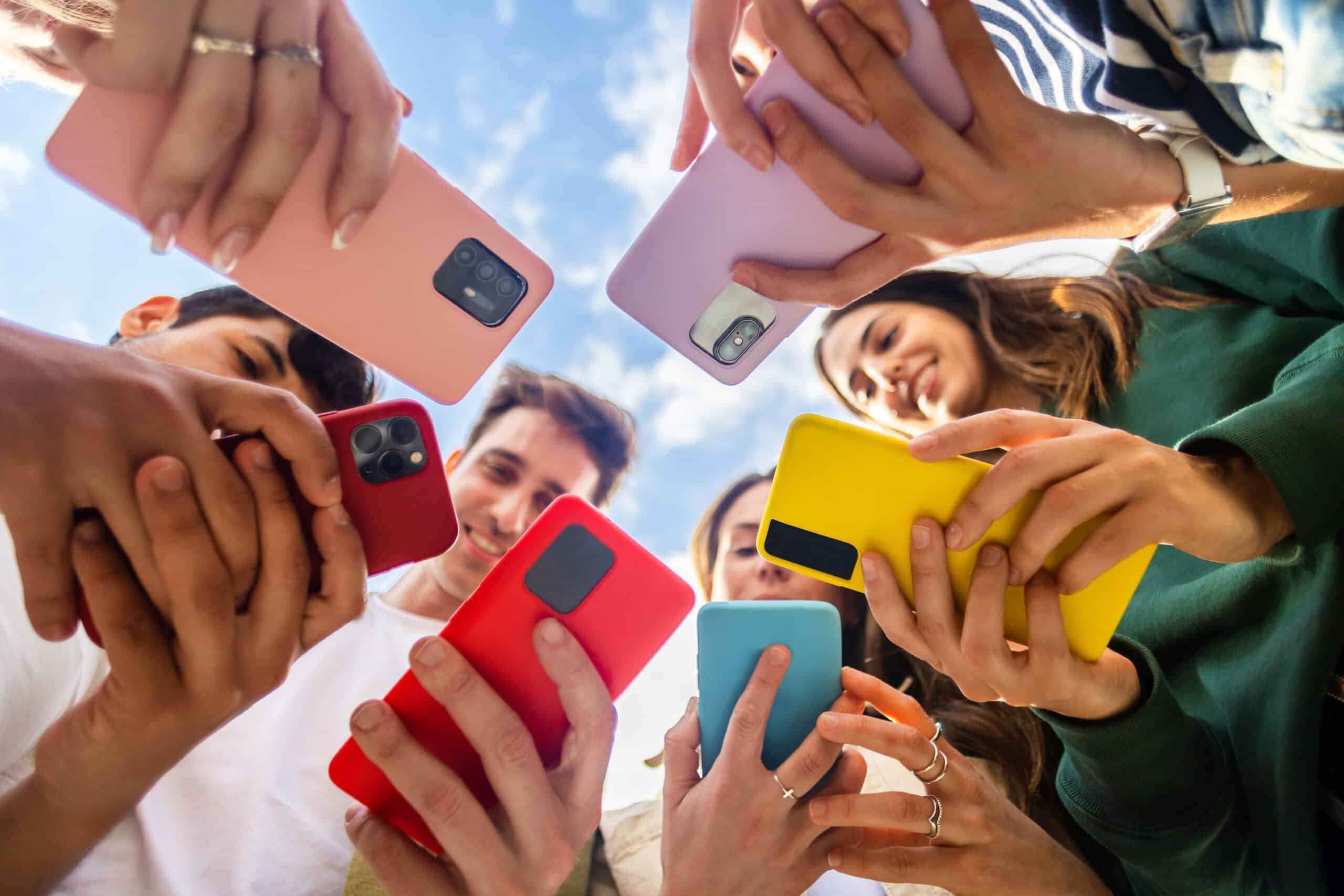 Face à TikTok, l’ambition d’un recours collectif porté par Laure Boutron-Marmion pour mieux protéger les adolescents