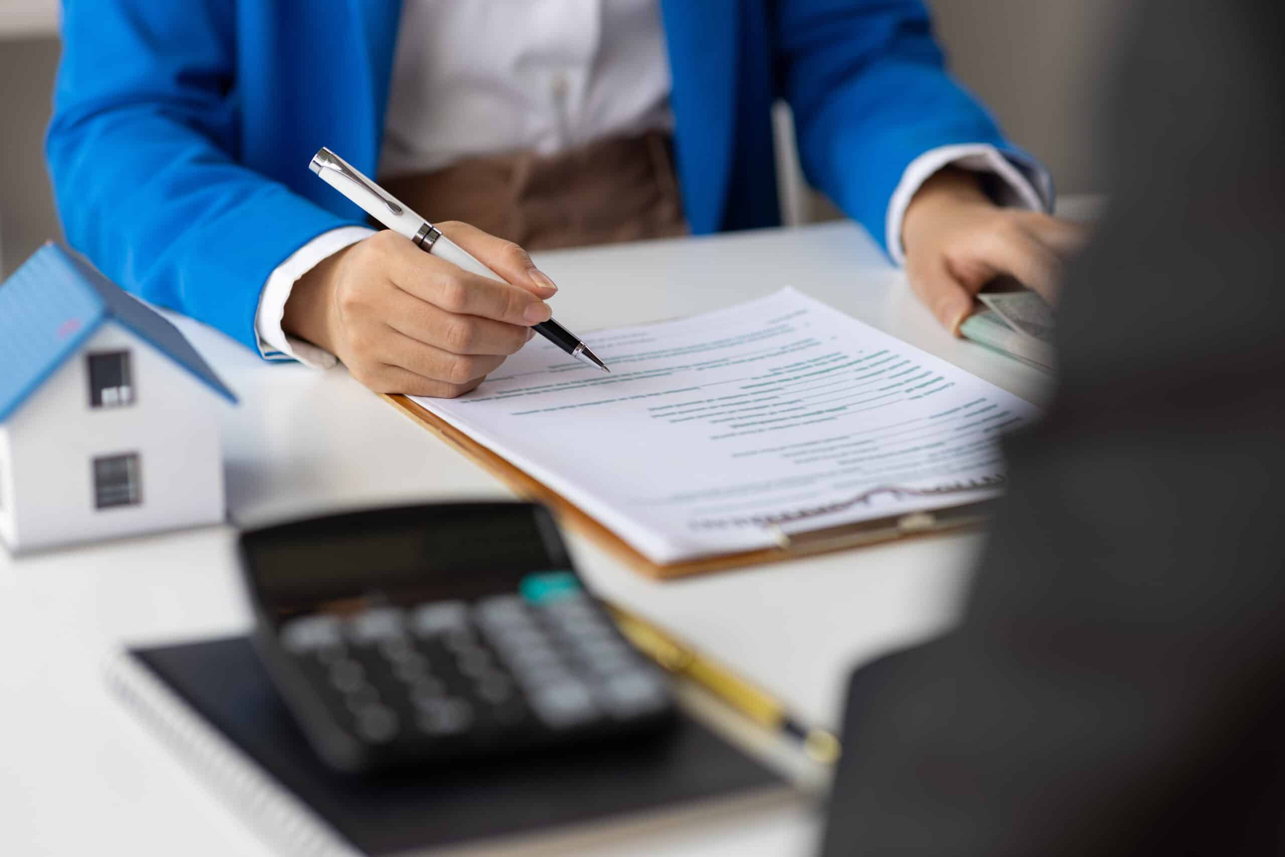 Manquement du courtier en crédit à son obligation de diligence