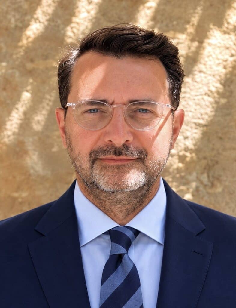 Sébastien Neuville : "À l'ère de l’intelligence artificielle, la philosophie du droit est ce qui permettra demain de distinguer le juriste de la machine"